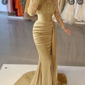 Stunning Gold Long Sleeve Gown